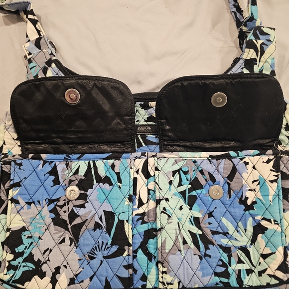 Vera Bradley crossbody - Picture 4 of 7